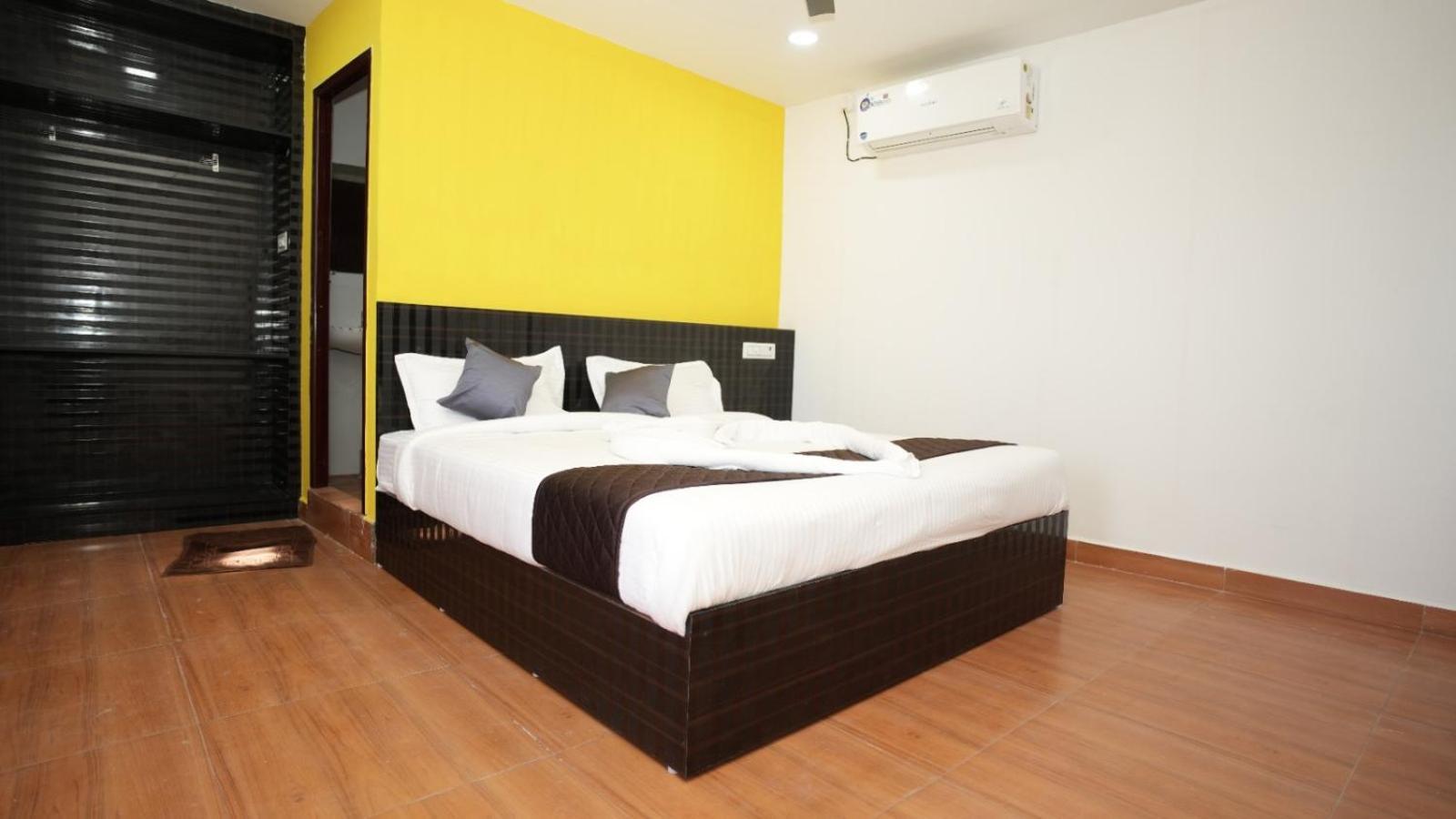 Hashtag Hive Hotel Puduccseri Kültér fotó