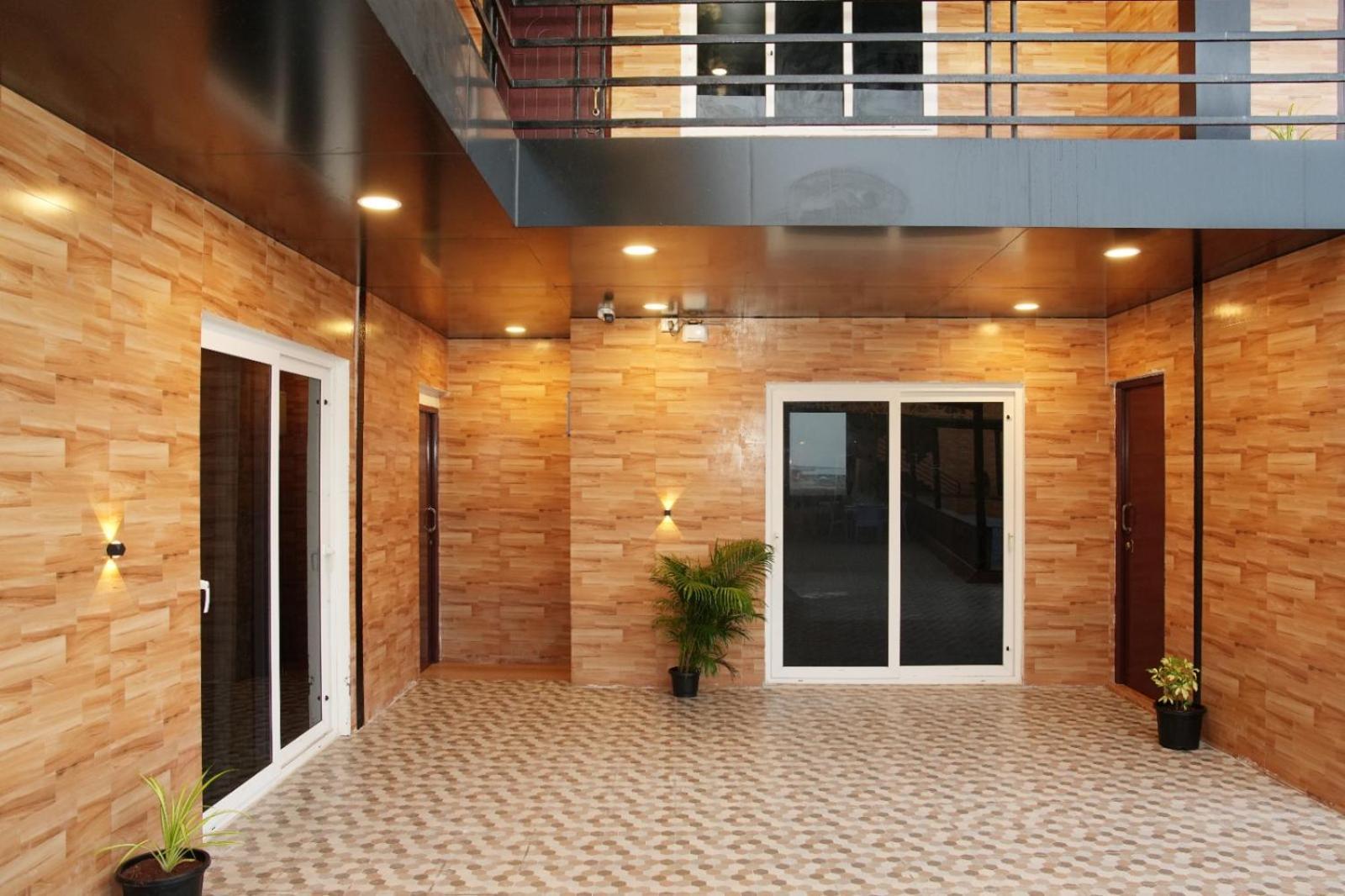 Hashtag Hive Hotel Puduccseri Kültér fotó